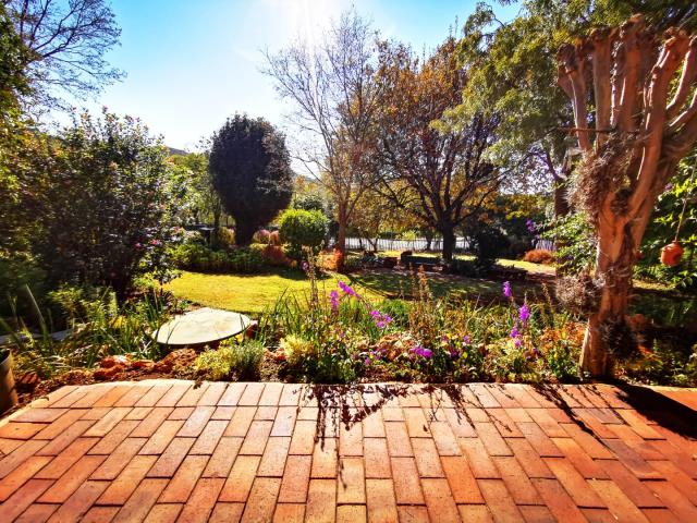To Let 3 Bedroom Property for Rent in Floracliffe Gauteng