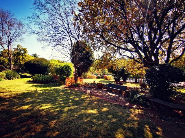 To Let 3 Bedroom Property for Rent in Floracliffe Gauteng