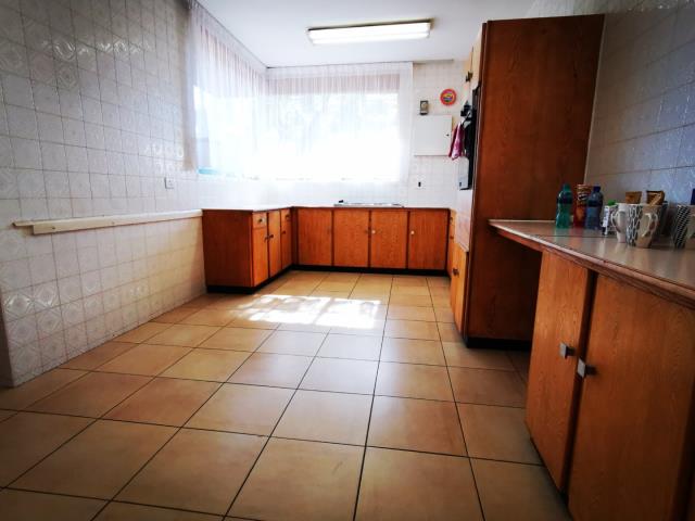 To Let 3 Bedroom Property for Rent in Floracliffe Gauteng