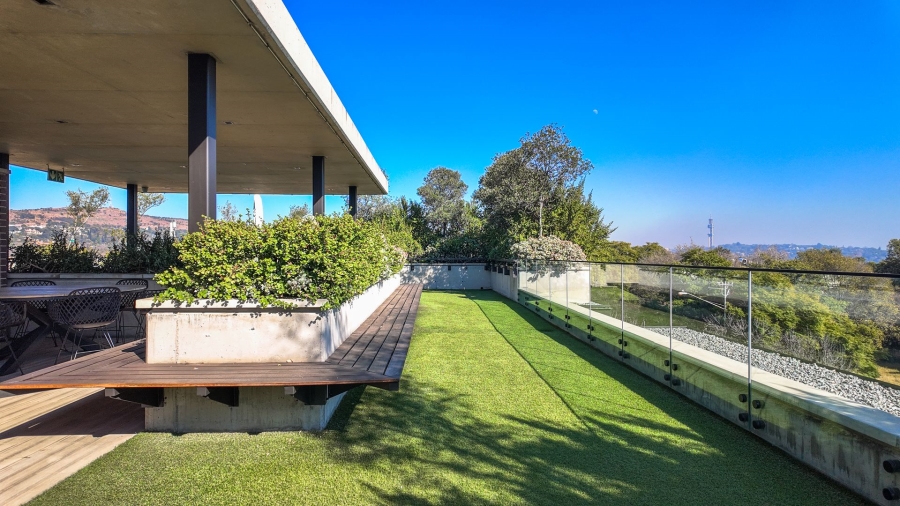 3 Bedroom Property for Sale in Nieuw Muckleneuk Gauteng