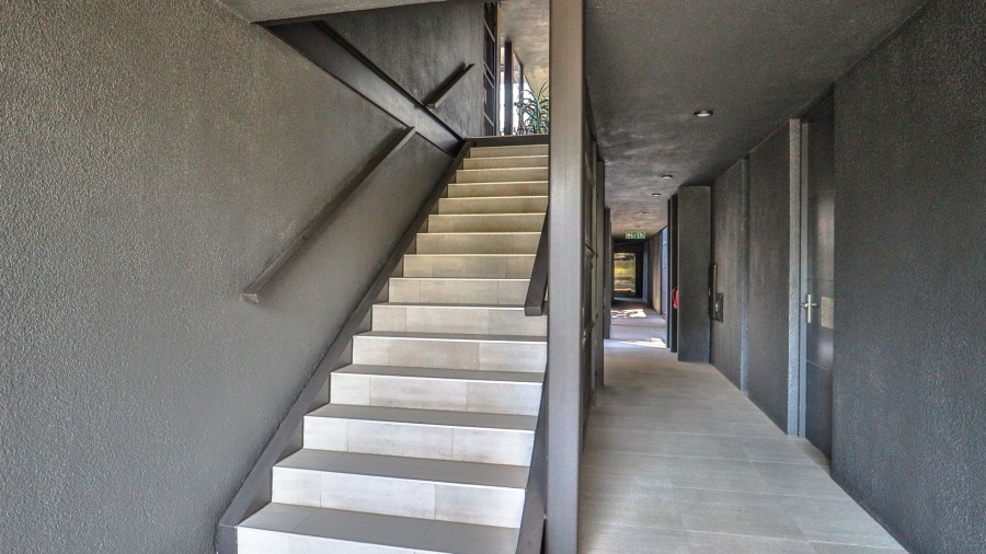 3 Bedroom Property for Sale in Nieuw Muckleneuk Gauteng
