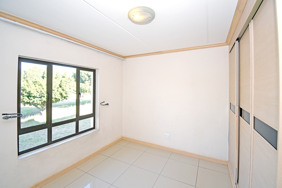 2 Bedroom Property for Sale in Broadacres Gauteng