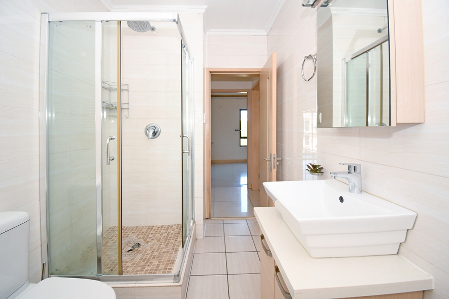 2 Bedroom Property for Sale in Broadacres Gauteng