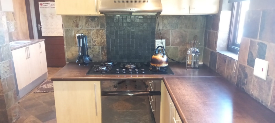 4 Bedroom Property for Sale in Brackendowns Gauteng