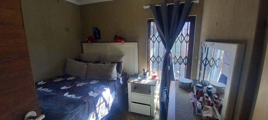 4 Bedroom Property for Sale in Brackendowns Gauteng