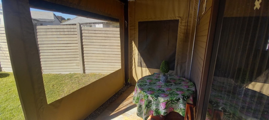 4 Bedroom Property for Sale in Brackendowns Gauteng
