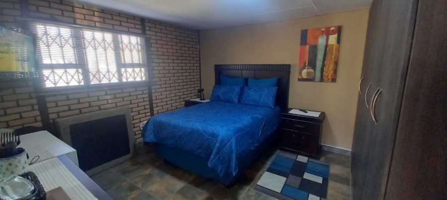 4 Bedroom Property for Sale in Brackendowns Gauteng