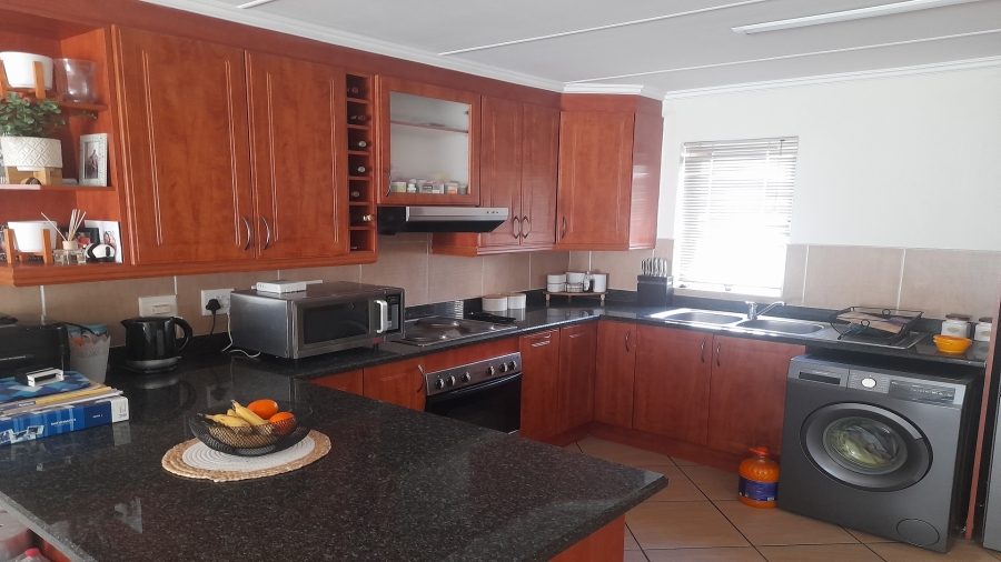 2 Bedroom Property for Sale in Riverspray Lifestyle Estate Gauteng