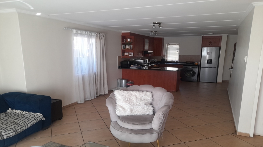 2 Bedroom Property for Sale in Riverspray Lifestyle Estate Gauteng