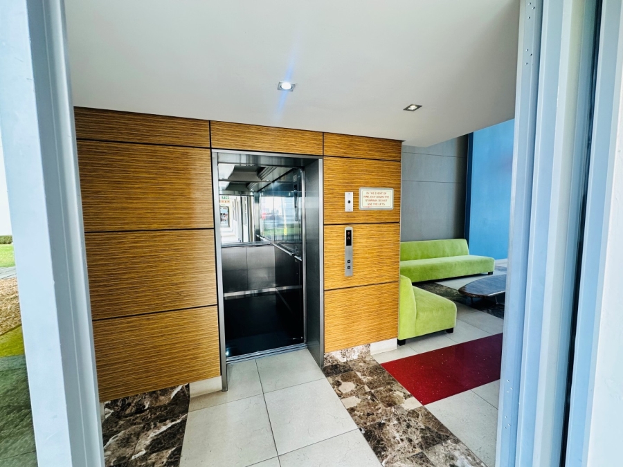 2 Bedroom Property for Sale in Houghton Estate Gauteng