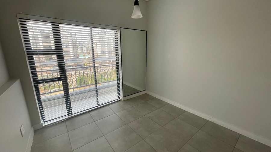 To Let 2 Bedroom Property for Rent in Waterfall Gauteng