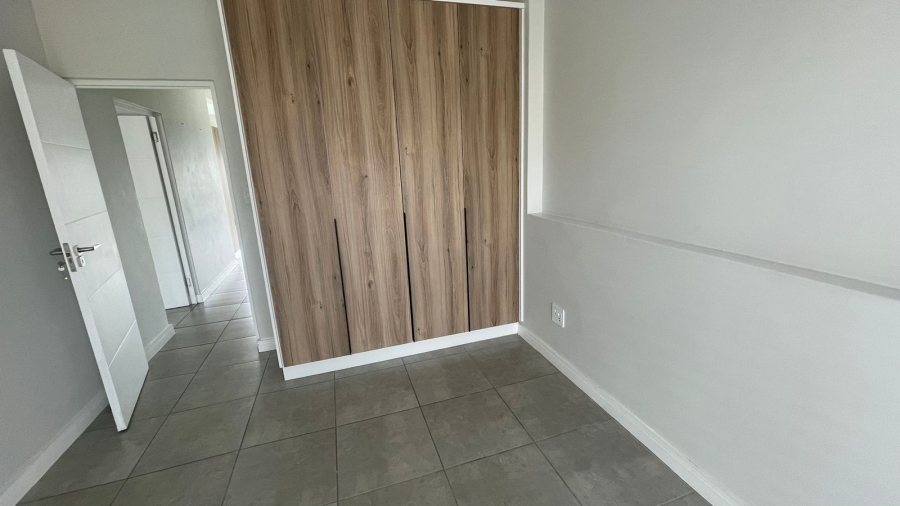 To Let 2 Bedroom Property for Rent in Waterfall Gauteng