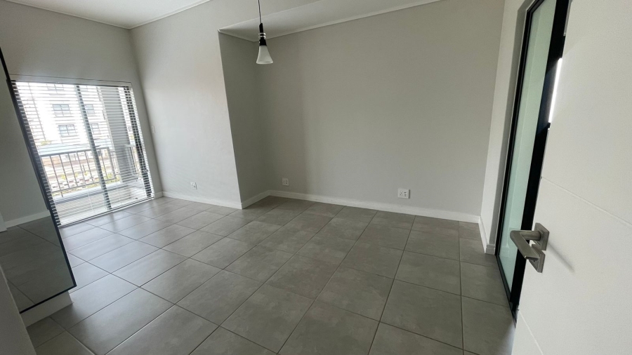 To Let 2 Bedroom Property for Rent in Waterfall Gauteng