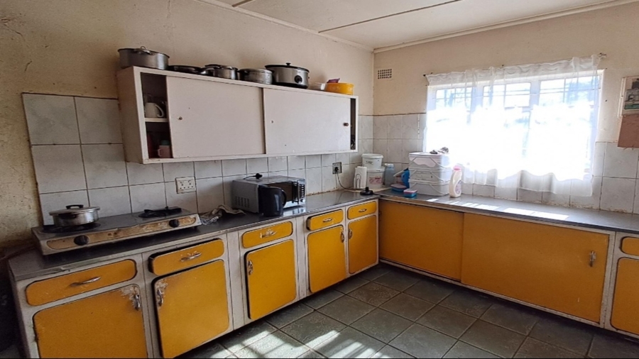 2 Bedroom Property for Sale in Vanderbijlpark CW 5 Gauteng