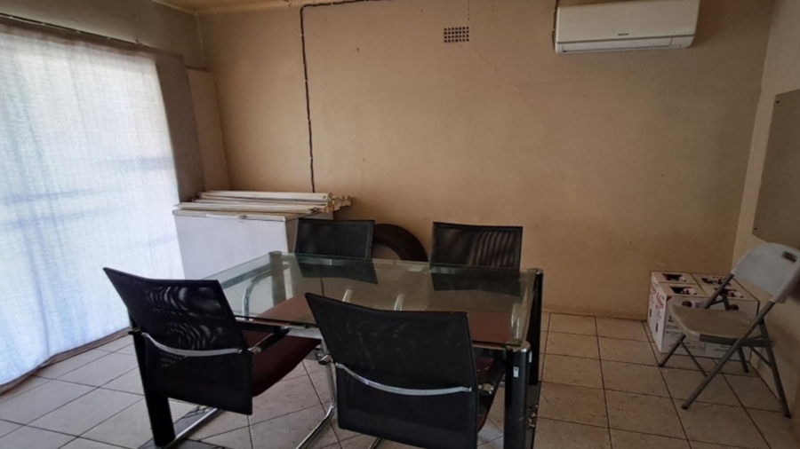 2 Bedroom Property for Sale in Vanderbijlpark CW 5 Gauteng