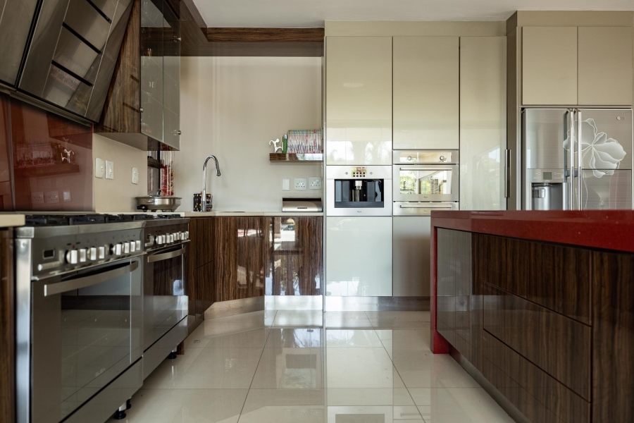 5 Bedroom Property for Sale in Midstream Estate Gauteng