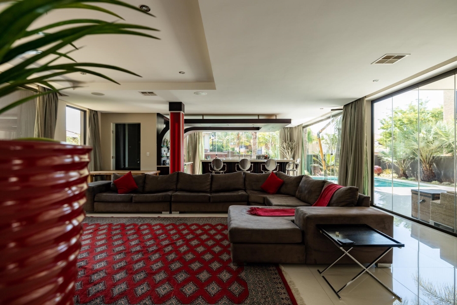 5 Bedroom Property for Sale in Midstream Estate Gauteng