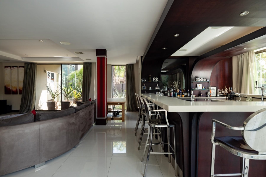 5 Bedroom Property for Sale in Midstream Estate Gauteng