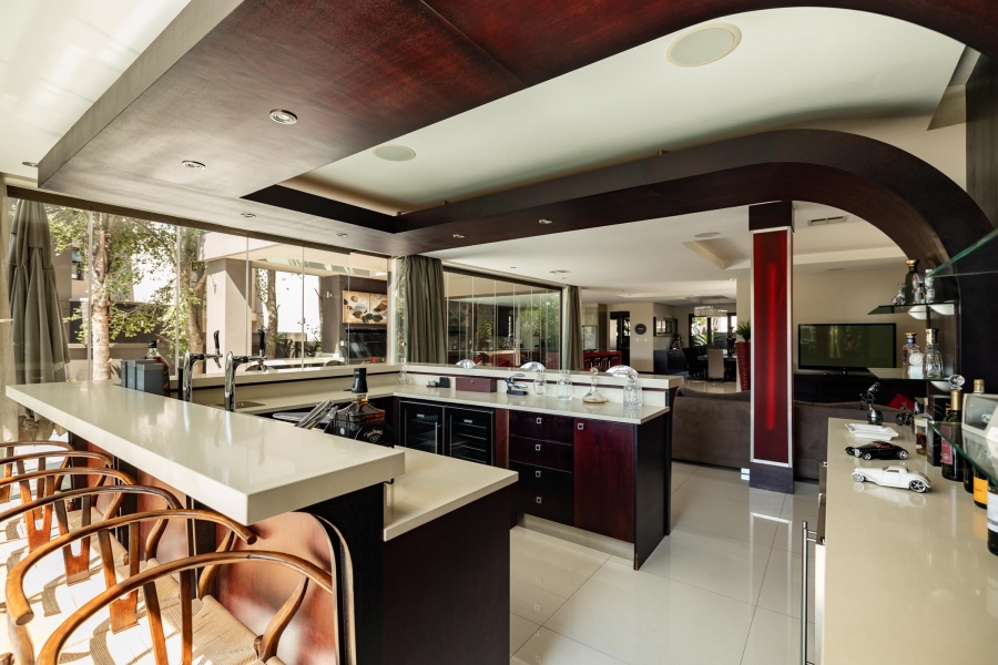 5 Bedroom Property for Sale in Midstream Estate Gauteng