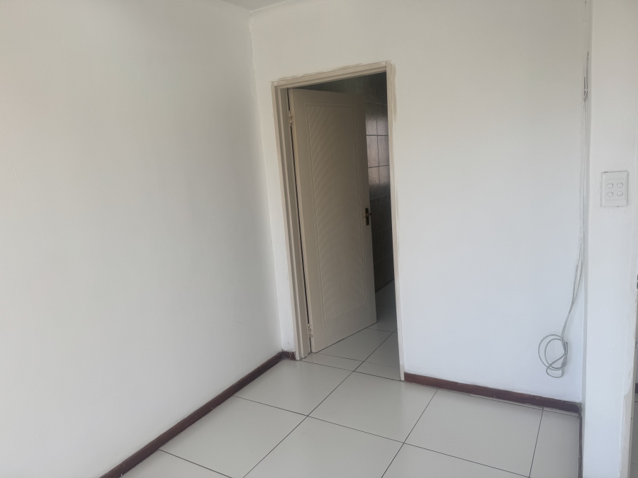 To Let 3 Bedroom Property for Rent in Noordwyk Gauteng