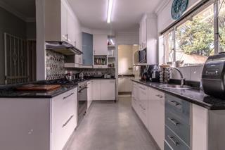 3 Bedroom Property for Sale in Brackendowns Gauteng
