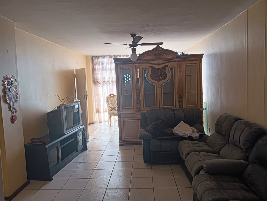 2 Bedroom Property for Sale in Edleen Gauteng