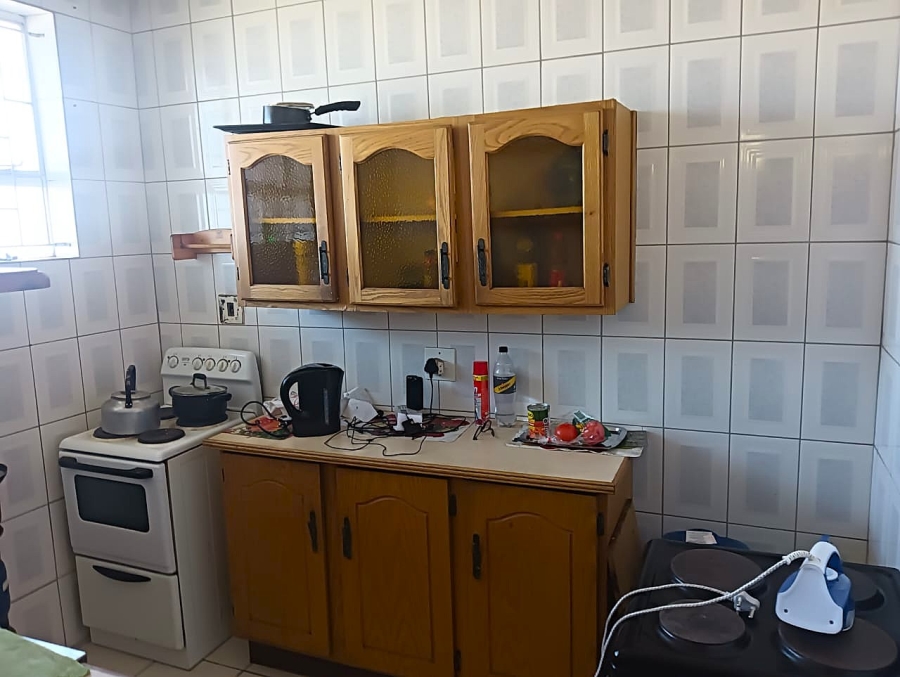 2 Bedroom Property for Sale in Edleen Gauteng
