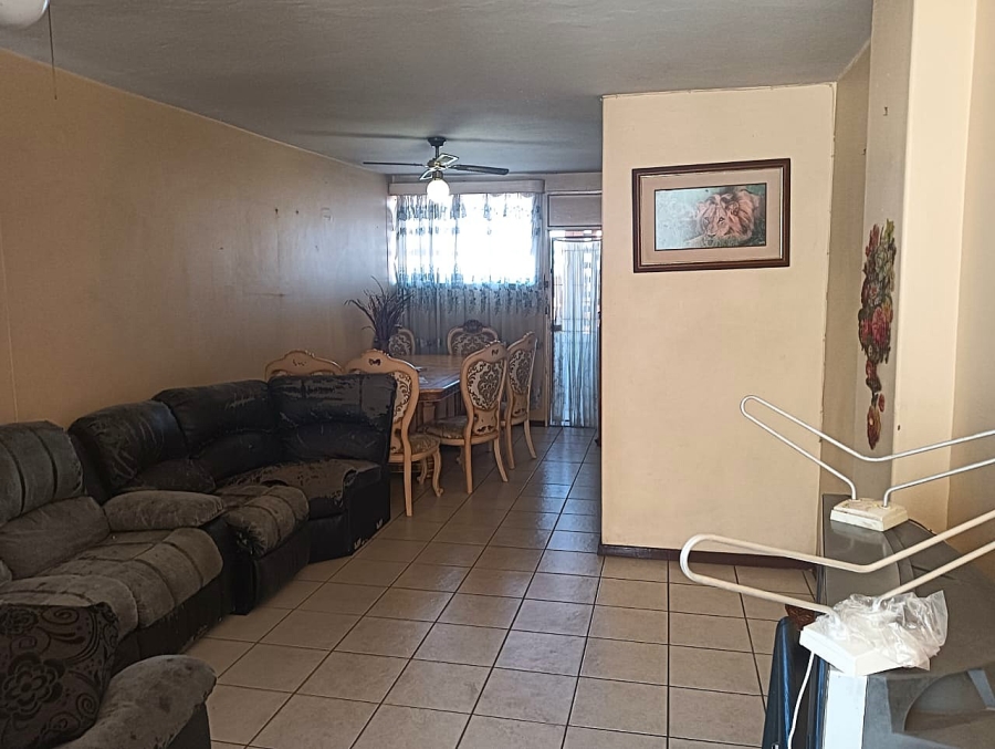 2 Bedroom Property for Sale in Edleen Gauteng