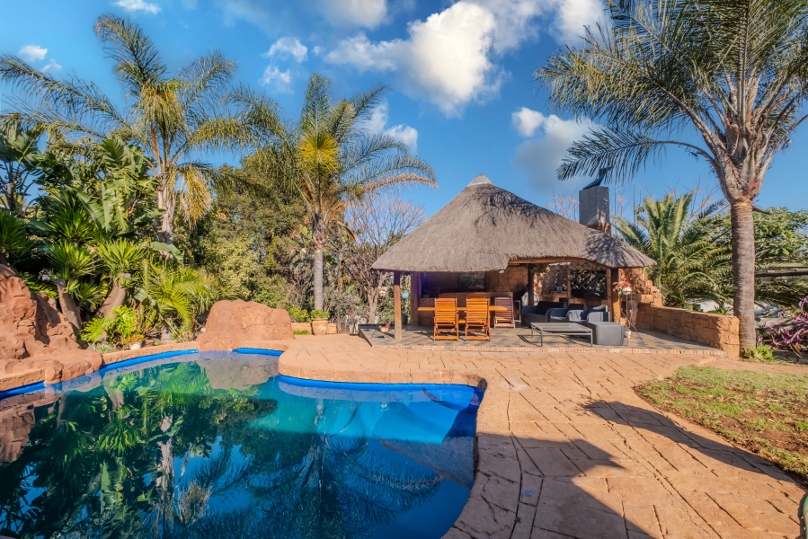 4 Bedroom Property for Sale in Waterkloof Ridge Gauteng