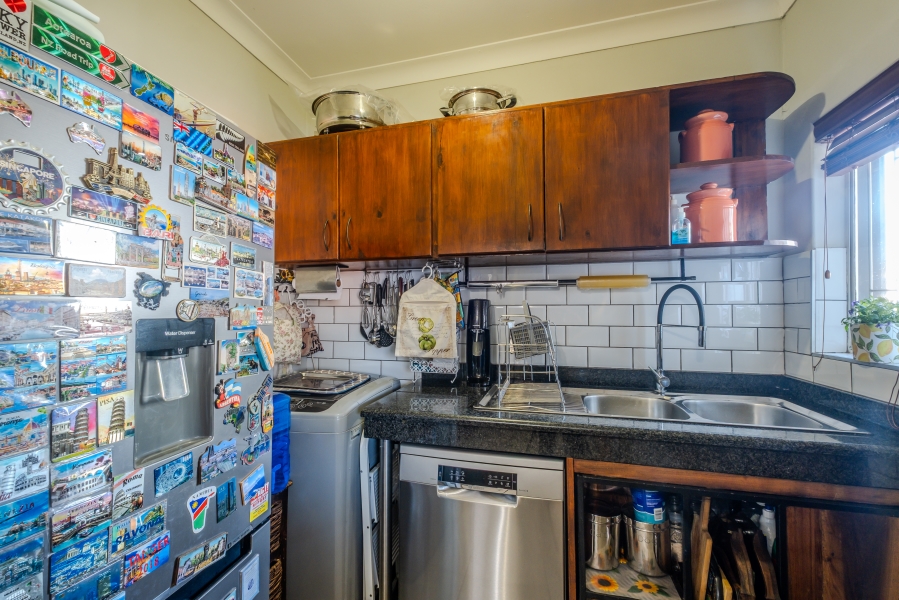 4 Bedroom Property for Sale in Waterkloof Ridge Gauteng