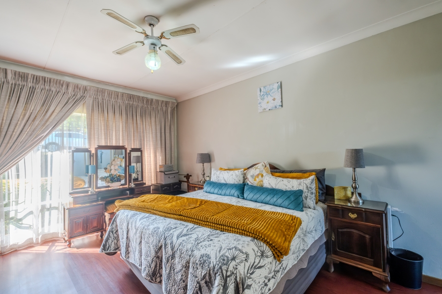 4 Bedroom Property for Sale in Waterkloof Ridge Gauteng