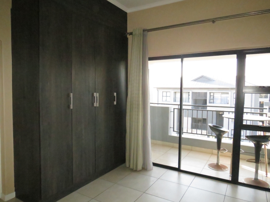 1 Bedroom Property for Sale in Modderfontein Gauteng