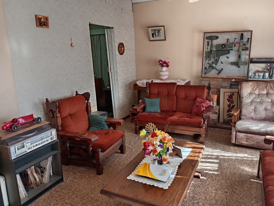 3 Bedroom Property for Sale in Witpoortjie Gauteng