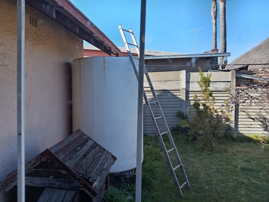 3 Bedroom Property for Sale in Witpoortjie Gauteng