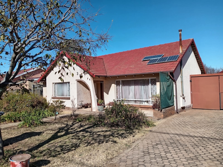 3 Bedroom Property for Sale in Witpoortjie Gauteng