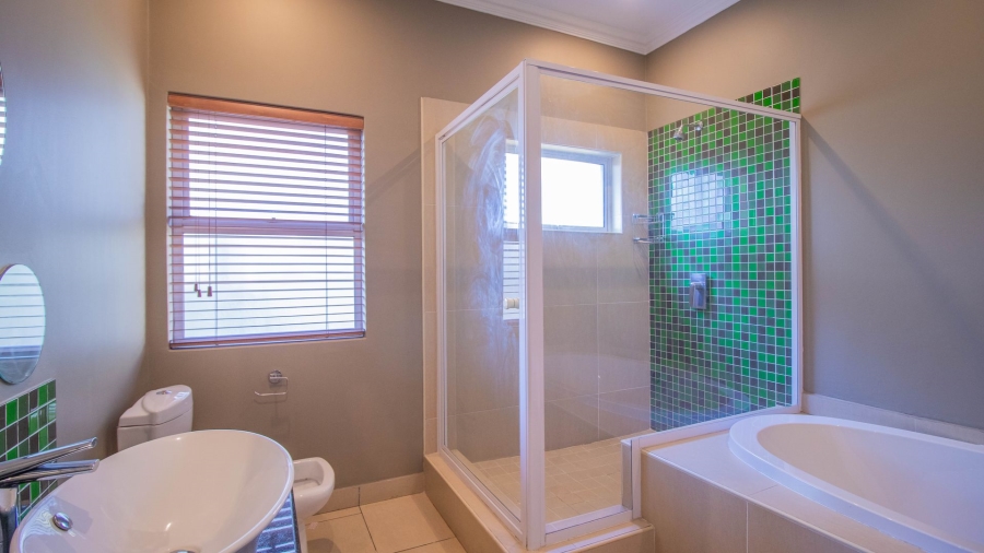 To Let 3 Bedroom Property for Rent in Thorn Valley Estate Gauteng