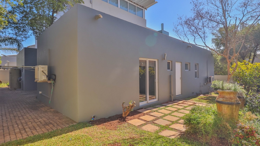 To Let 3 Bedroom Property for Rent in Thorn Valley Estate Gauteng