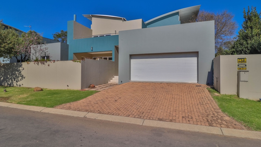 To Let 3 Bedroom Property for Rent in Thorn Valley Estate Gauteng
