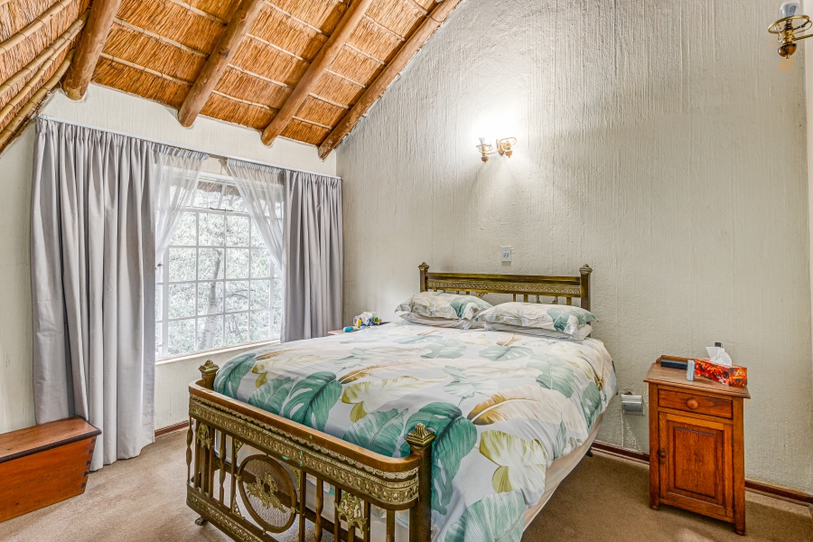 6 Bedroom Property for Sale in Lanseria Gauteng