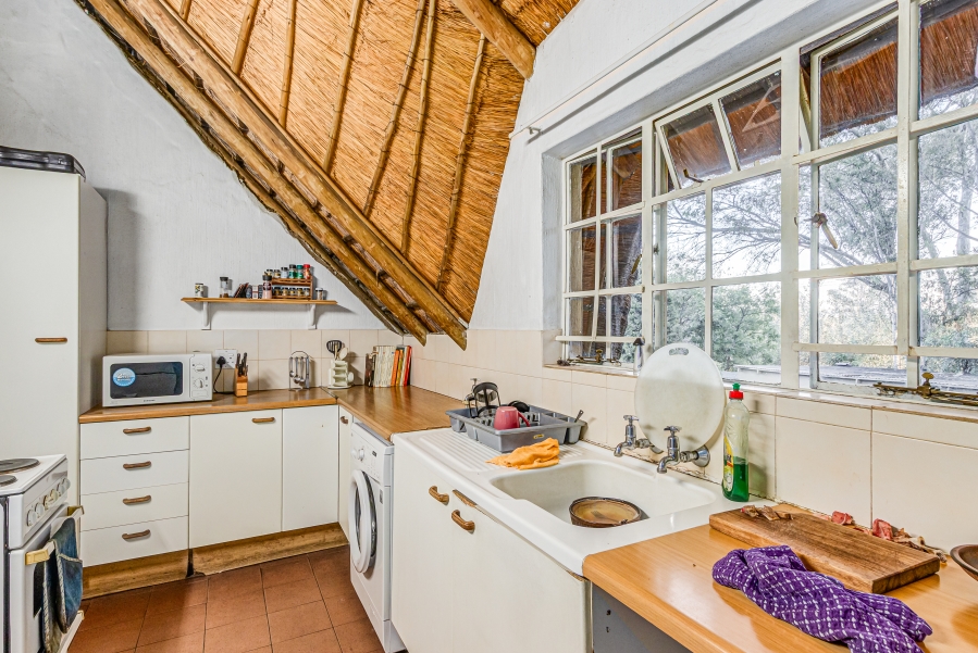 6 Bedroom Property for Sale in Lanseria Gauteng