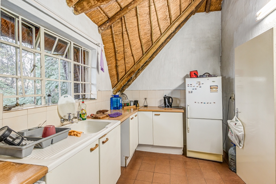 6 Bedroom Property for Sale in Lanseria Gauteng