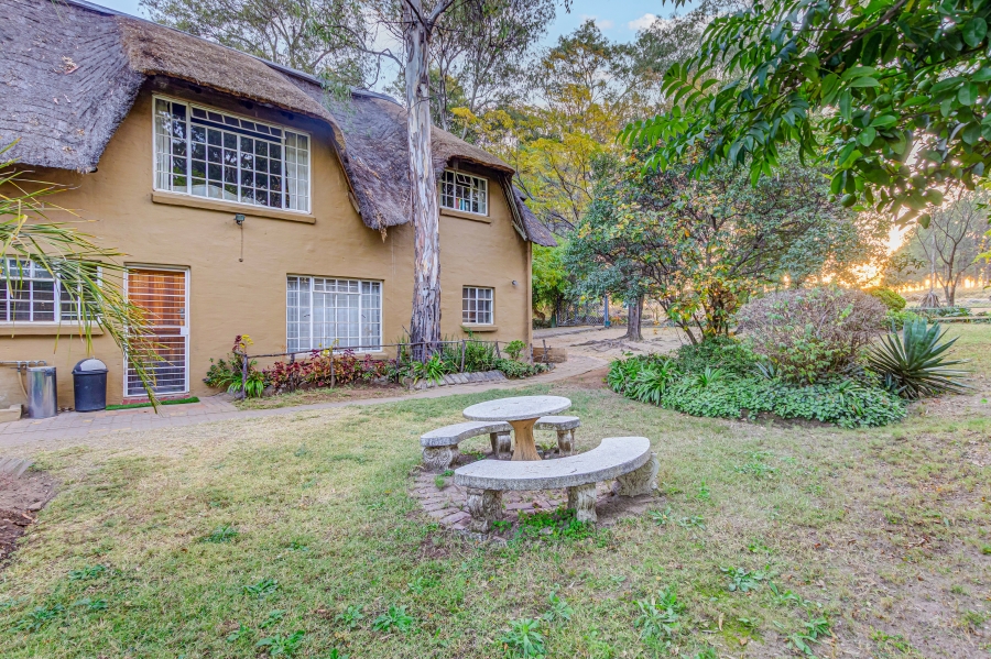 6 Bedroom Property for Sale in Lanseria Gauteng