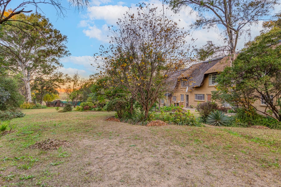 6 Bedroom Property for Sale in Lanseria Gauteng