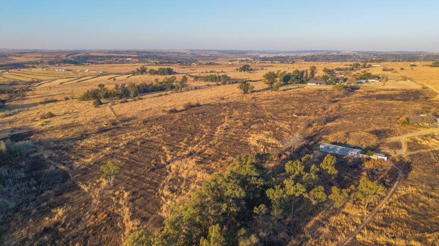 6 Bedroom Property for Sale in Lanseria Gauteng