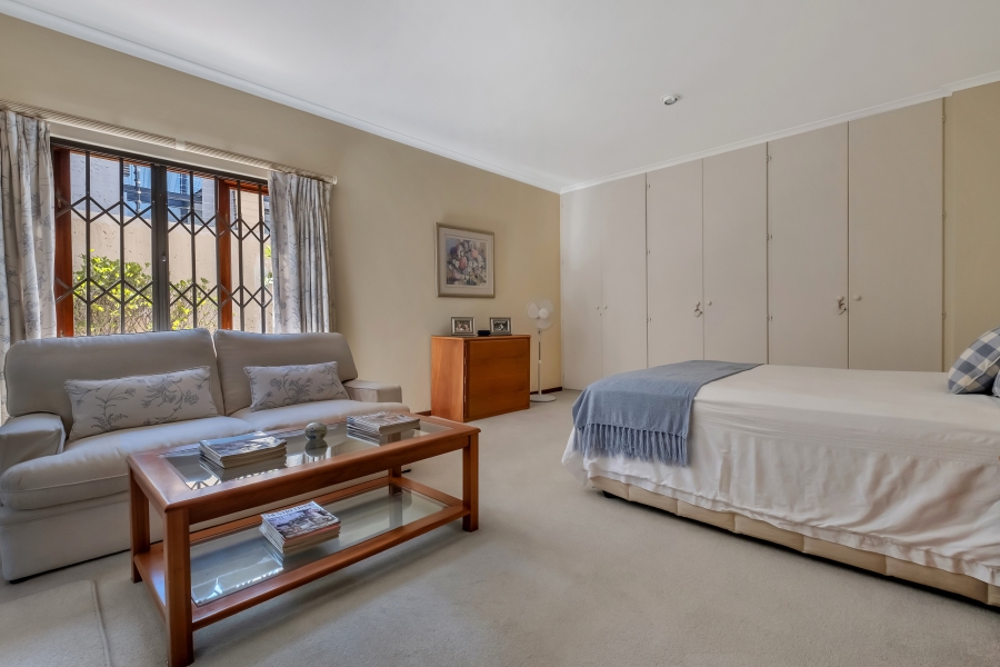 5 Bedroom Property for Sale in Bryanston East Gauteng