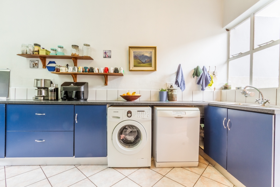 3 Bedroom Property for Sale in La Montagne Gauteng