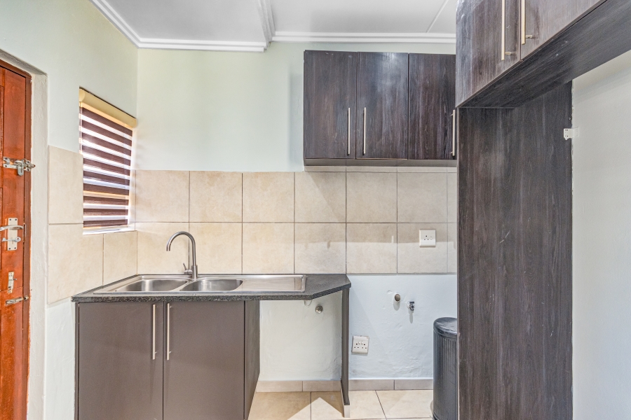 To Let 3 Bedroom Property for Rent in Kyalami Hills Gauteng