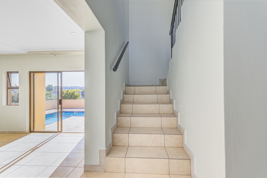To Let 3 Bedroom Property for Rent in Kyalami Hills Gauteng