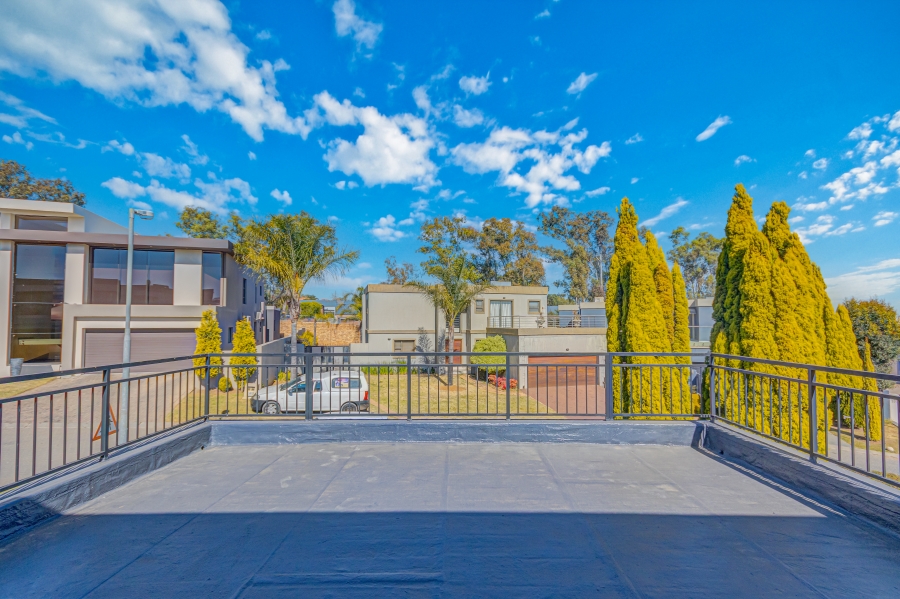 To Let 3 Bedroom Property for Rent in Kyalami Hills Gauteng