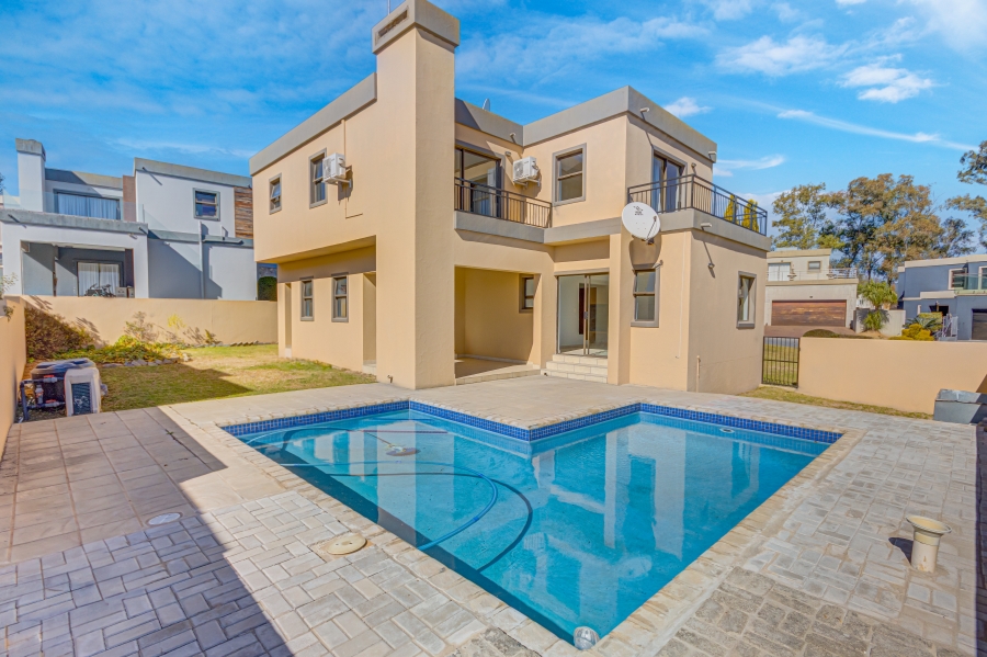 To Let 3 Bedroom Property for Rent in Kyalami Hills Gauteng